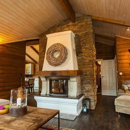 Cozy In With Jacuzzi And Sauna Holiday home