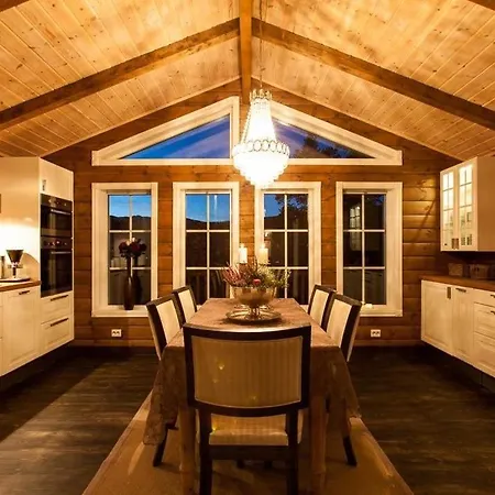 Holiday home Cozy In With Jacuzzi And Sauna