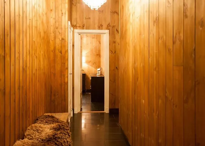 Cozy In With Jacuzzi And Sauna